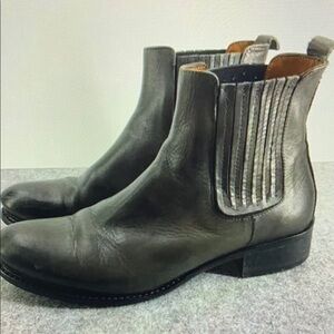 Men's Gray Leather Chelsea Boots
